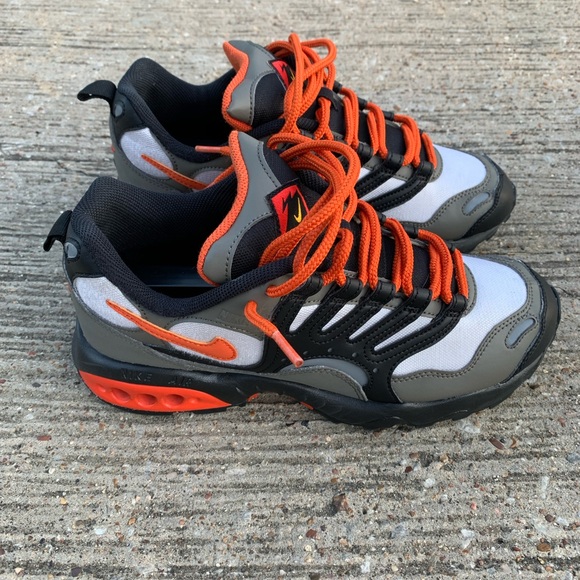 NIKE Air Terra Humara '18 (SZ 7.5) BONUS LACES - Picture 3 of 5